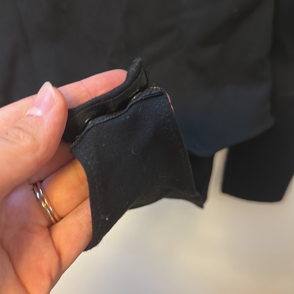 {H&M} NWOT Puff-sleeved Bodysuit Thick Jersey Cut out Key hole Sweat Heart - Picture 6 of 8